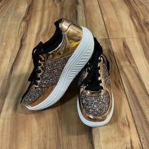 Metallic Gold EUR Glitter front Lace up Sneakers. EUR 40 Great Condition